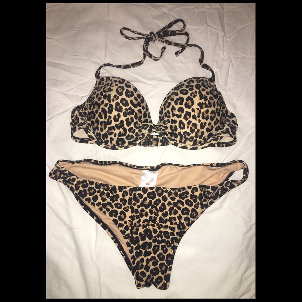🔷🔹Xhilaration Cheetah Bikini